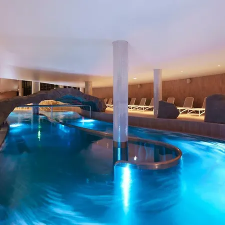 Apartment Vacationclub - Aquamarina C-19 *